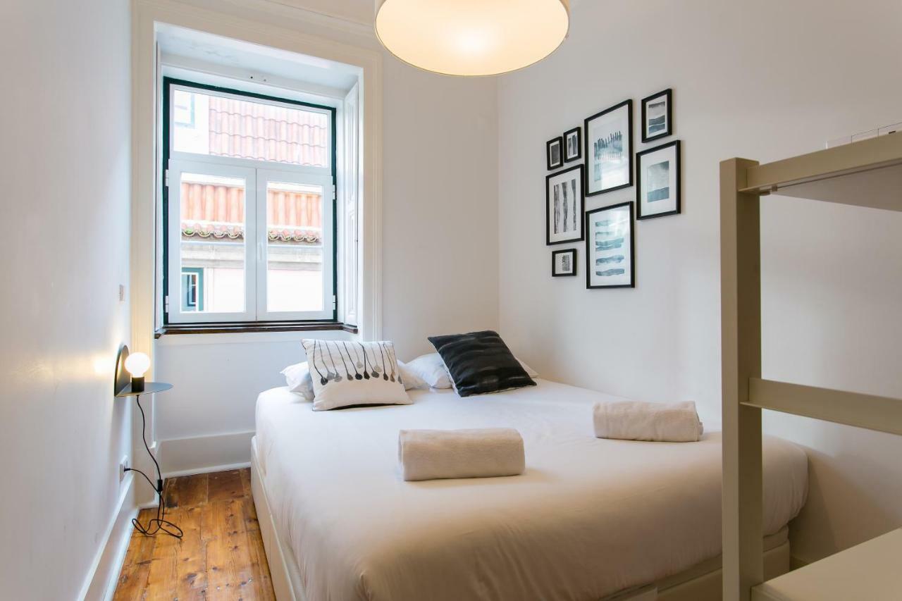 Joivy Splendid 2Br Flat In Bairro Alto, Nearby Luis De Camoes Square Appartement Lissabon Buitenkant foto