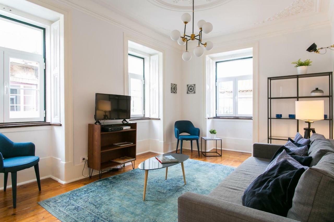 Joivy Splendid 2Br Flat In Bairro Alto, Nearby Luis De Camoes Square Appartement Lissabon Buitenkant foto