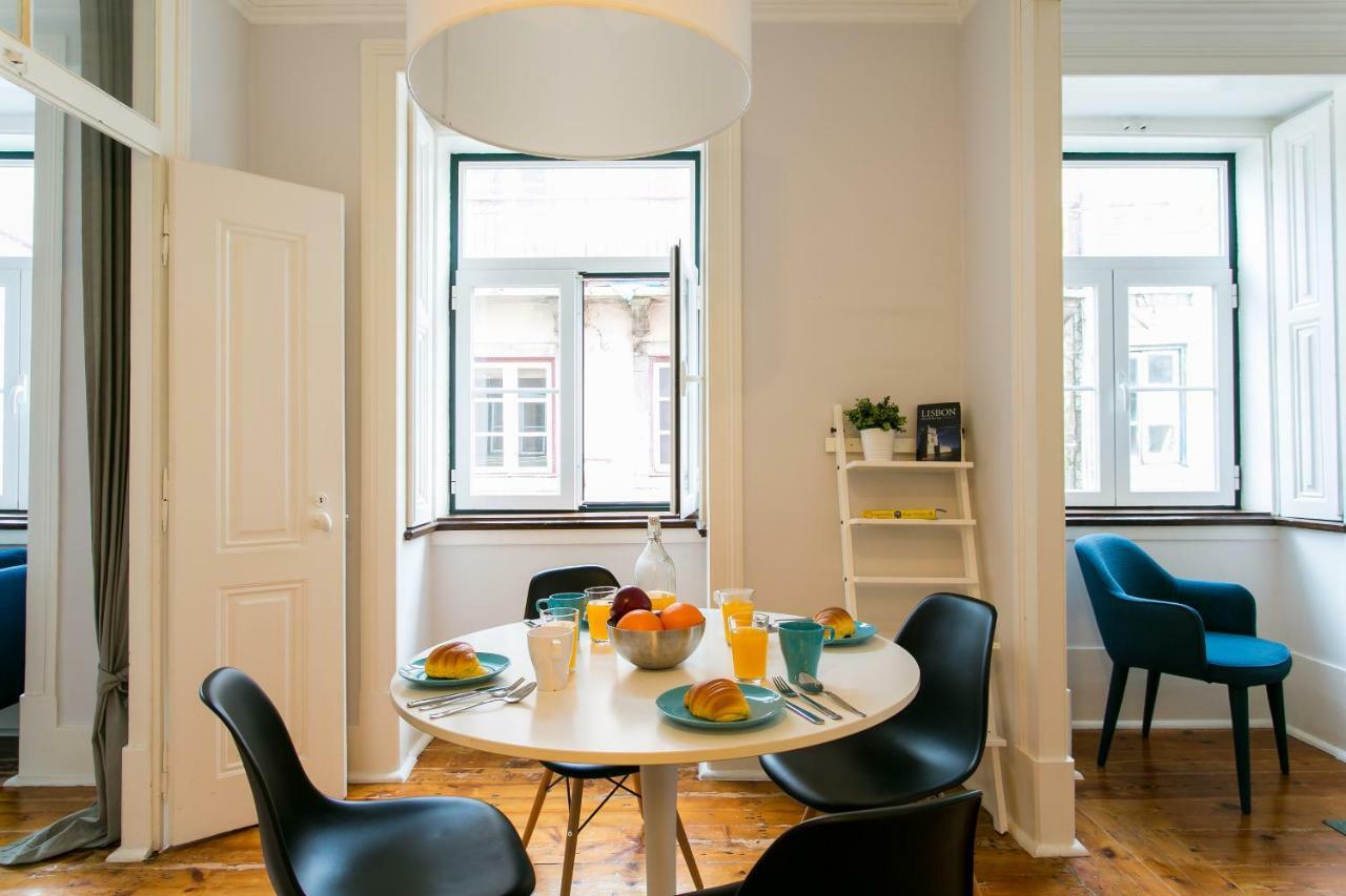 Joivy Splendid 2Br Flat In Bairro Alto, Nearby Luis De Camoes Square Appartement Lissabon Buitenkant foto