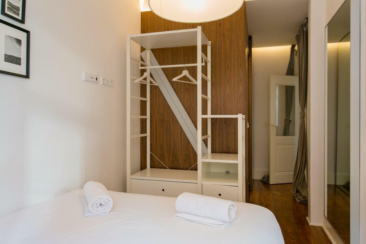 Joivy Splendid 2Br Flat In Bairro Alto, Nearby Luis De Camoes Square Appartement Lissabon Buitenkant foto